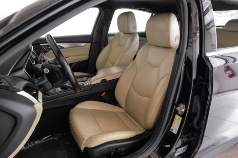 Used 2021 Cadillac CT5 Luxury image 3