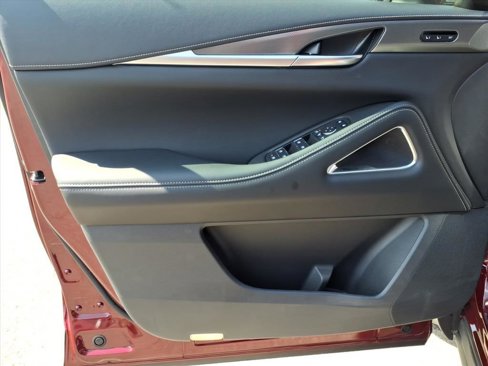 New 2026 INFINITI QX60 Luxe image 6