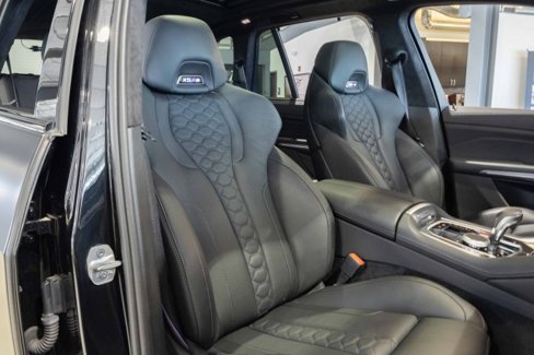 Used 2024 BMW X5 M Competition w/ Executive Package image 18