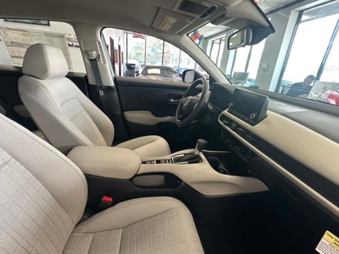 Used 2024 Honda HR-V LX image 38