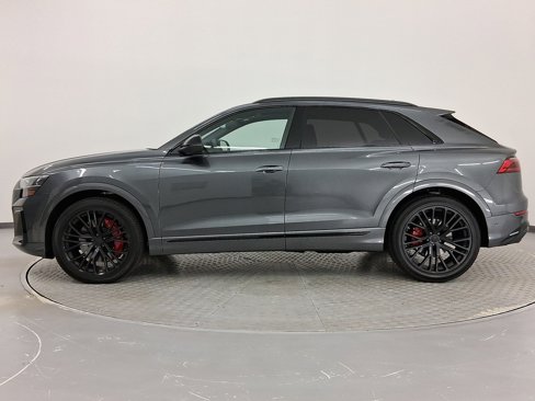 New 2026 Audi SQ8 Prestige image 2