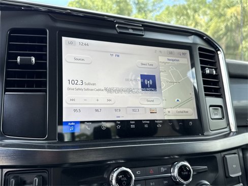 New 2025 Ford F450 Lariat image 25