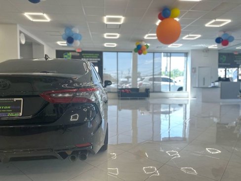 Used 2023 Toyota Camry XSE image 14
