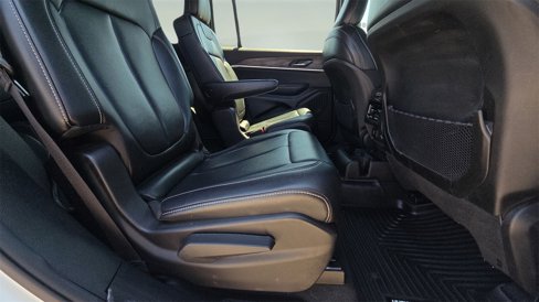 Used 2024 Jeep Grand Cherokee L Limited w/ Black Appearance Package image 14