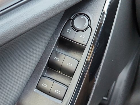 New 2026 Chevrolet Equinox LT w/ Convenience Package II image 29