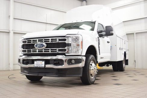Used 2024 Ford F350 XLT w/ XLT Value Package image 3
