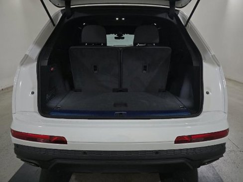 Used 2025 Audi Q7 3.0T Premium Plus w/ Premium Plus Package image 6