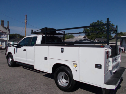 Used 2018 Ford F350 XL w/ Power Equipment Group image 16