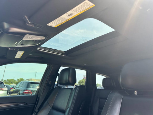 Used 2018 Jeep Grand Cherokee Limited image 9