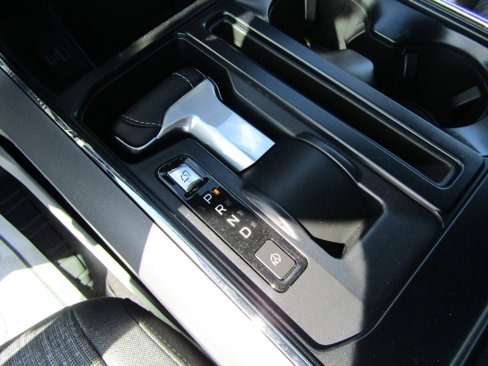 Used 2023 Ford F150 Lightning XLT image 33