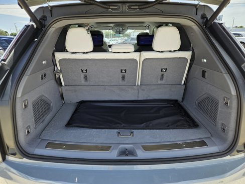 New 2026 Cadillac Escalade IQ Luxury 1 image 11