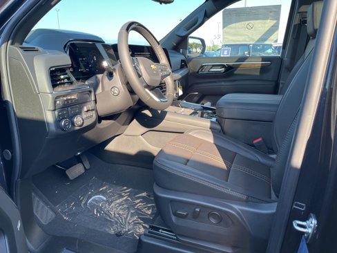 New 2026 Chevrolet Suburban High Country image 6