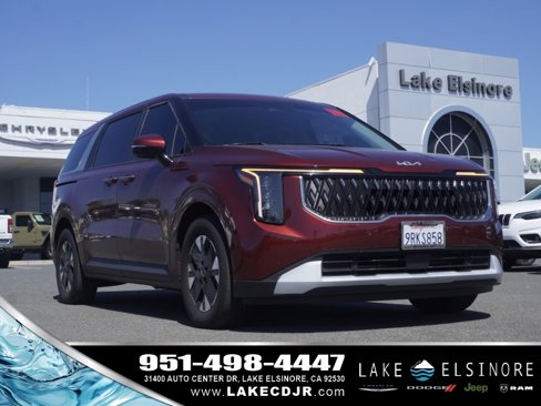 Used 2025 Kia Carnival LXS image 1
