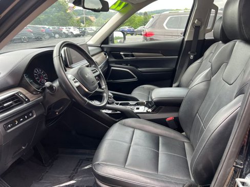 Used 2022 Kia Telluride EX image 17