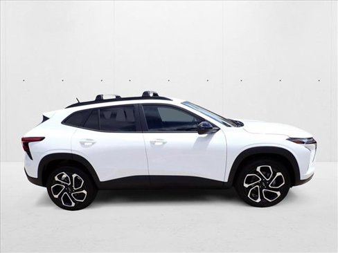New 2025 Chevrolet Trax RS w/ Driver Confidence Package image 5