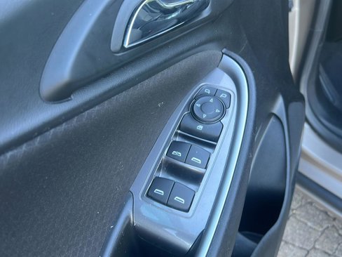 Used 2023 Chevrolet Malibu LT image 19