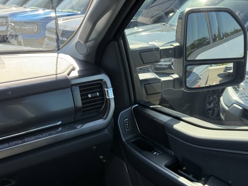 New 2026 Ford F250 Lariat image 19