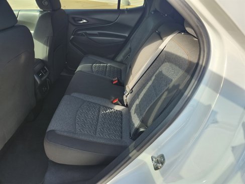 Used 2024 Chevrolet Equinox LT image 6