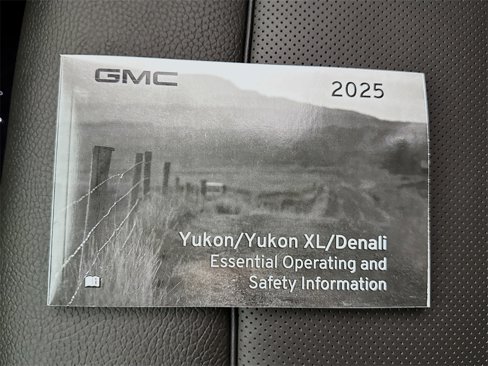 Used 2025 GMC Yukon XL Denali image 64
