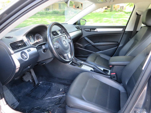 Used 2012 Volkswagen Passat 2.5 SE image 9