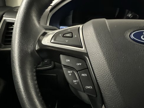 Used 2024 Ford Edge SEL image 36