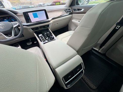 New 2025 Volkswagen Atlas SEL Premium R-Line image 20