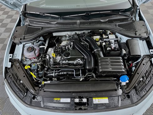 Used 2025 Volkswagen Jetta SE image 29