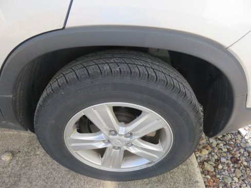 Used 2019 Chevrolet Trax LS image 24