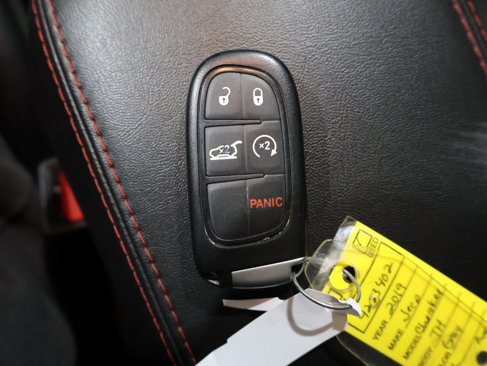 Used 2019 Jeep Cherokee Trailhawk w/ Comfort/Convenience Group image 26