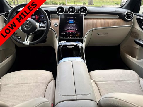 Used 2024 Mercedes-Benz GLC 300 image 13