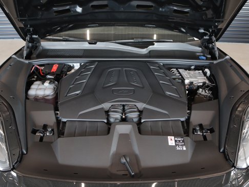 New 2025 Porsche Cayenne S image 27