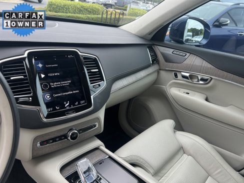 Used 2021 Volvo XC90 T8 Inscription w/ Lounge Package image 17