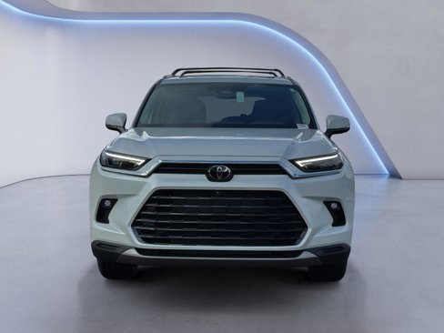 New 2026 Toyota Grand Highlander Limited image 3