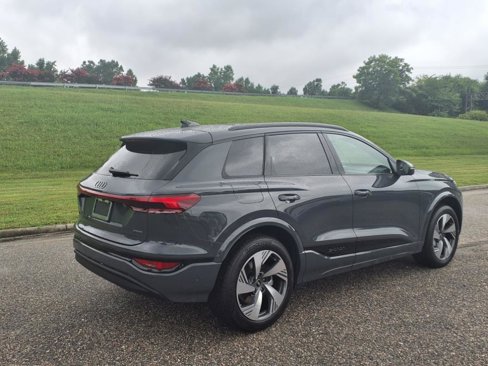 New 2025 Audi Q6 e-tron Premium Plus image 6