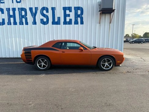 Used 2011 Dodge Challenger image 9