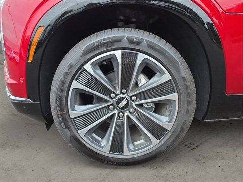 New 2026 Cadillac Vistiq Sport image 14