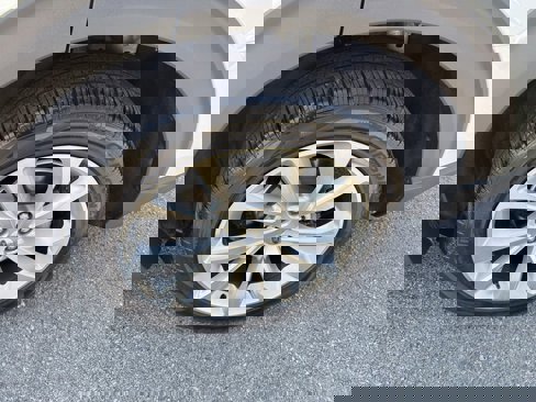 Used 2022 Ford Explorer Platinum image 11