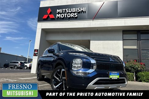 New 2025 Mitsubishi Outlander SEL image 1