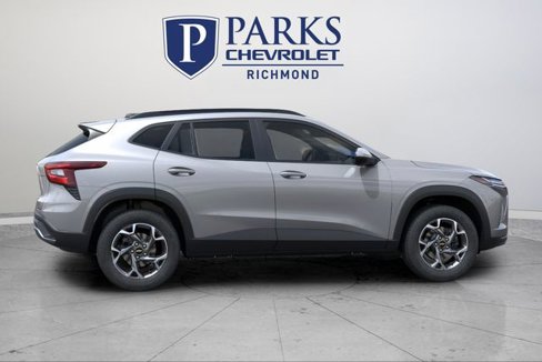 New 2025 Chevrolet Trax LT w/ LT Convenience Package image 5