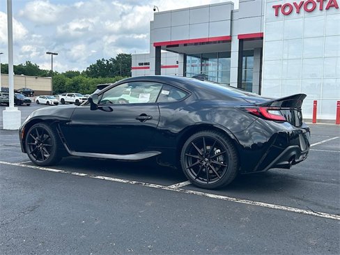 New 2025 Toyota GR86 Premium w/ ALL Weather Mat Package (TMS) image 10