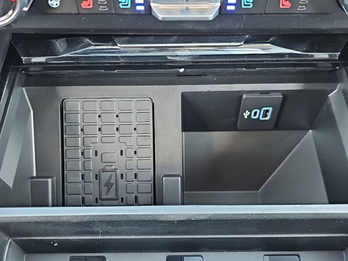 New 2026 Ford F250 4x4 Crew Cab Super Duty image 25