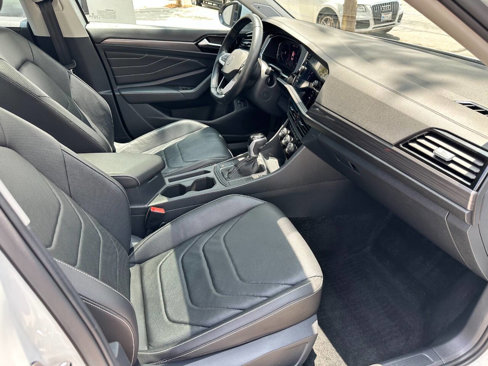 Used 2024 Volkswagen Jetta SEL image 23