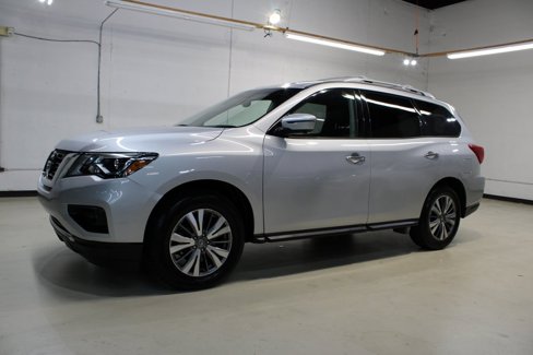 Used 2020 Nissan Pathfinder SL image 5