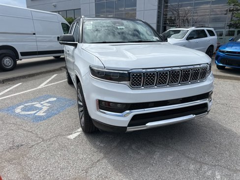 New 2025 Jeep Grand Wagoneer 4WD image 8