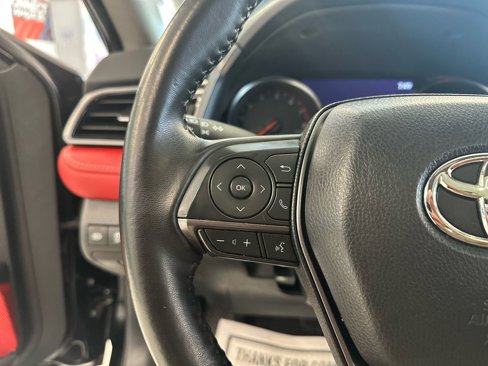 Used 2023 Toyota Camry XSE image 17