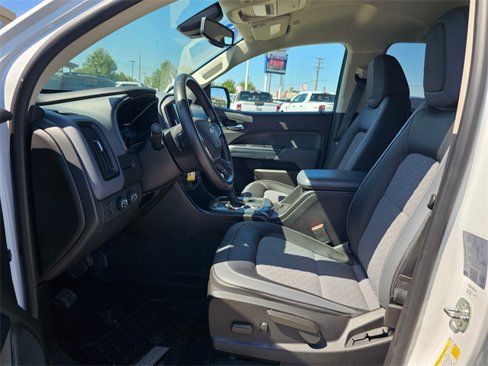 Used 2021 Chevrolet Colorado Z71 w/ Safety Package image 11