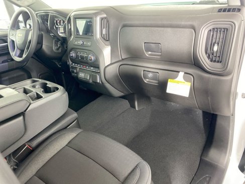 New 2025 Chevrolet Silverado 2500 Custom w/ Custom Value Package image 28