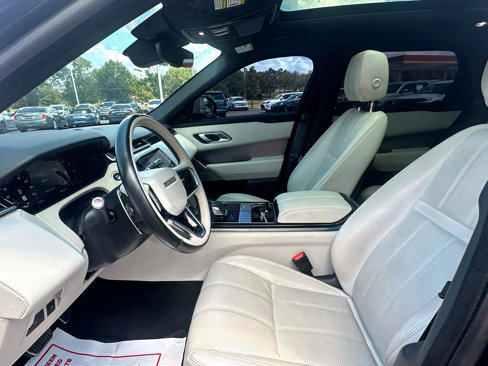 Used 2021 Land Rover Range Rover Velar R-Dynamic S image 8