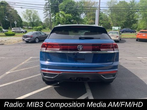 New 2025 Volkswagen Atlas Cross Sport SE image 4