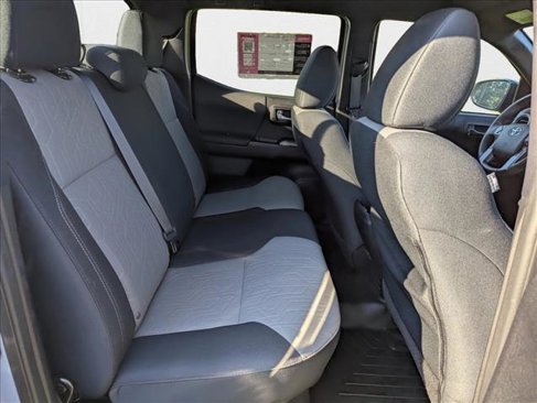Used 2021 Toyota Tacoma TRD Sport image 19